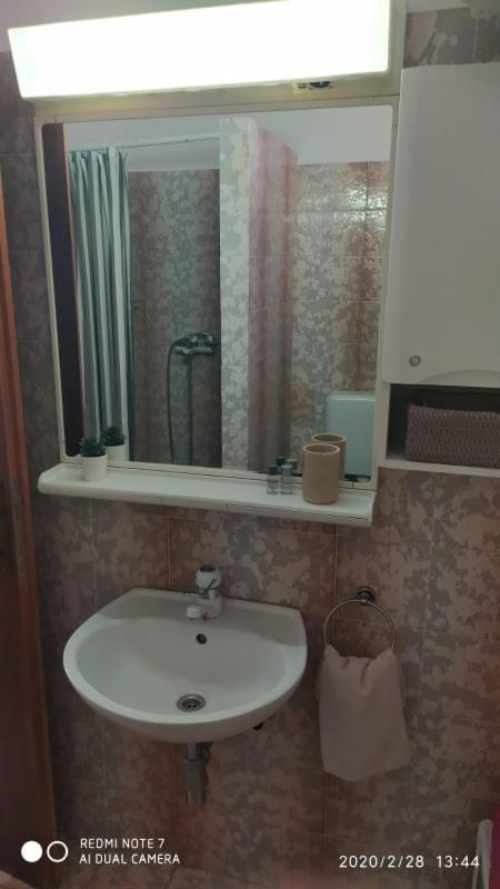 Studio Apartment Marcelina Preko Exterior photo